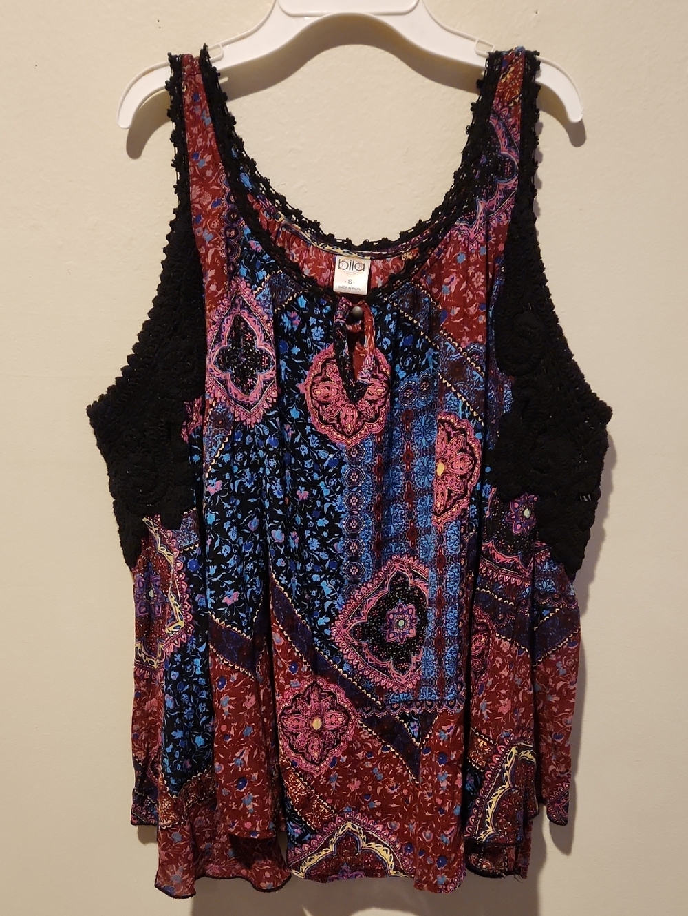 ❤️ BILA PAISLEY CROCHET LACE COLD SHOULDER BOHO BELL SLEEVE TOP, SMALL